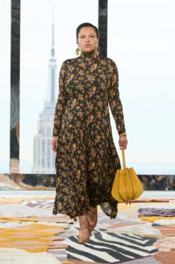 ULLA JOHNSON Fernanda Dress - Maple -Olivia Fashion Shop UJ AW23 27 Filippo 41a69ea6 cd69 44d6 8f93 a6bcf8234f48