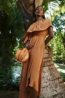 Olivia Fashion Shop -Olivia Fashion Shop UJ PF23 PDP CROP 1500x2250 LOOK 21