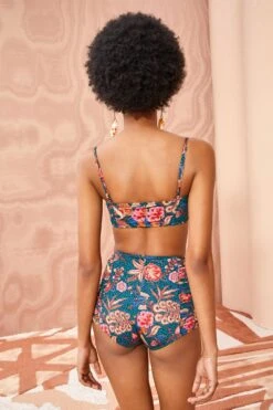 ULLA JOHNSON Deia Bikini Top - Delphinium 6 ULLA JOHNSON Deia Bikini Top - Delphinium -Olivia Fashion Shop ULLA JOHNSON Deia Bikini TOP DELPHINIUM 03