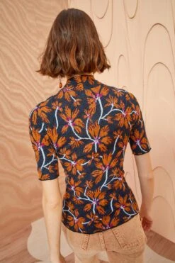 ULLA JOHNSON Flora Top - Bellflower 10 ULLA JOHNSON Flora Top - Bellflower -Olivia Fashion Shop ULLA JOHNSON Flora Top BELLFLOWER 04