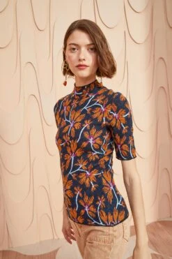 ULLA JOHNSON Flora Top - Bellflower 11 ULLA JOHNSON Flora Top - Bellflower -Olivia Fashion Shop ULLA JOHNSON Flora Top BELLFLOWER 05