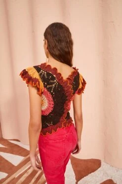 ULLA JOHNSON Magdalena Top - Pomegranate 9 ULLA JOHNSON Magdalena Top - Pomegranate -Olivia Fashion Shop ULLA JOHNSON Magdalena Top POMEGRANATE 0237