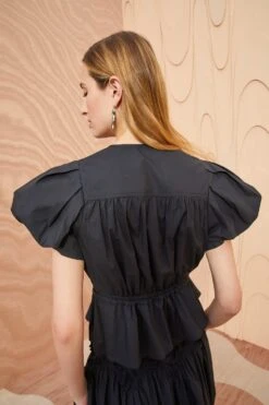 ULLA JOHNSON Mila Top - Noir 8 ULLA JOHNSON Mila Top - Noir -Olivia Fashion Shop ULLA JOHNSON Mila Top NOIR 04