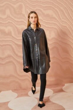 ULLA JOHNSON Ruth Legging - Noir 9 ULLA JOHNSON Ruth Legging - Noir -Olivia Fashion Shop ULLA JOHNSON Ruth Legging NOIR RESHOOT 05